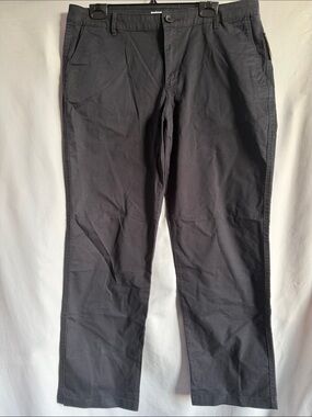 Amazon Essentials Black Straight-Leg Pants for Women
